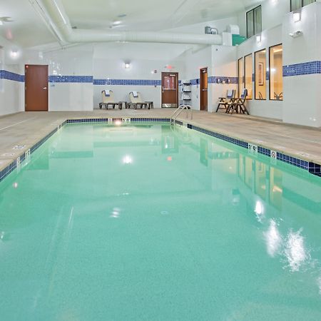Saint Charles Holiday Inn Express Hotel & Suites St. Charles By Ihg מראה חיצוני תמונה