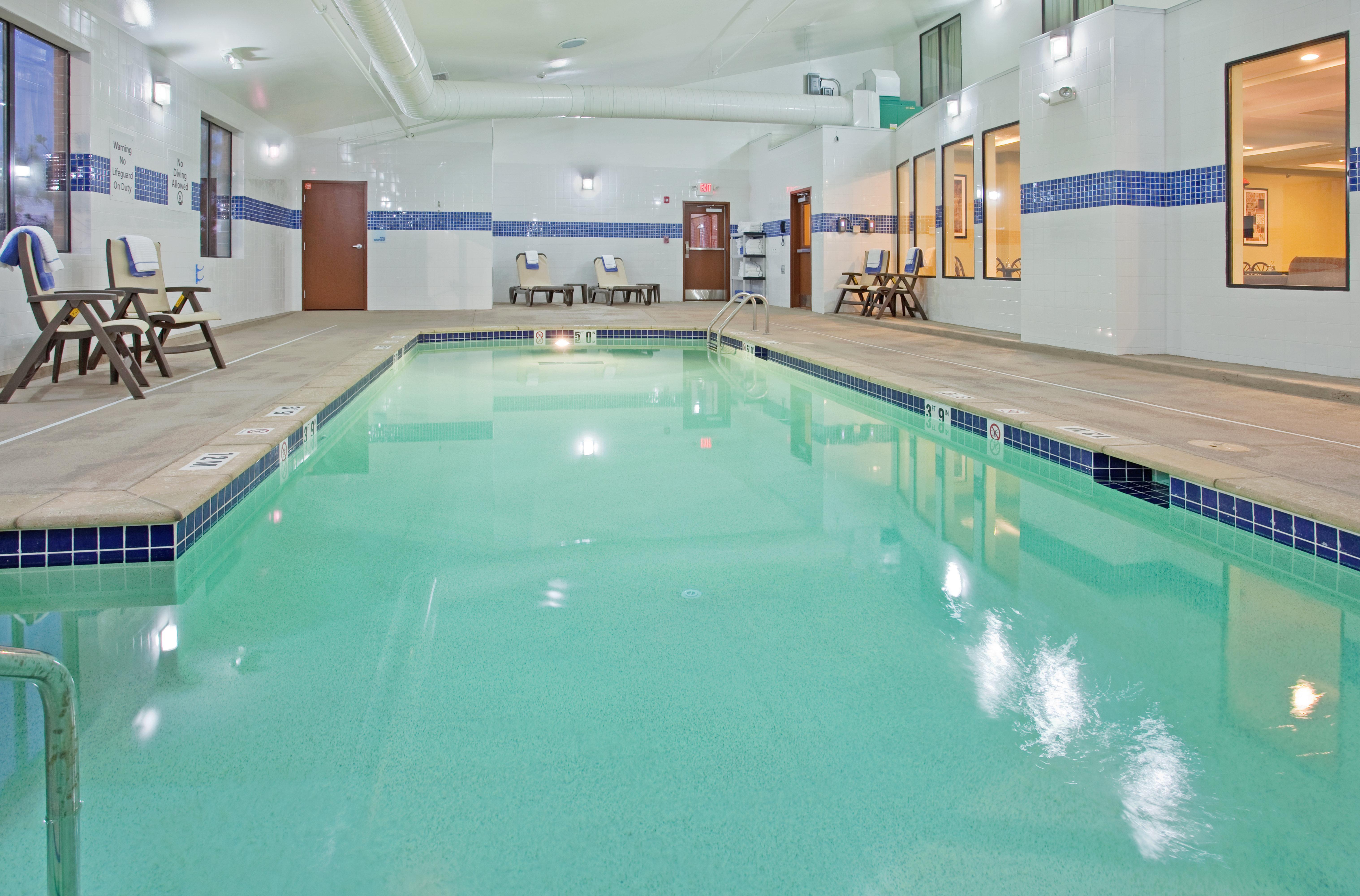 Saint Charles Holiday Inn Express Hotel & Suites St. Charles By Ihg מראה חיצוני תמונה