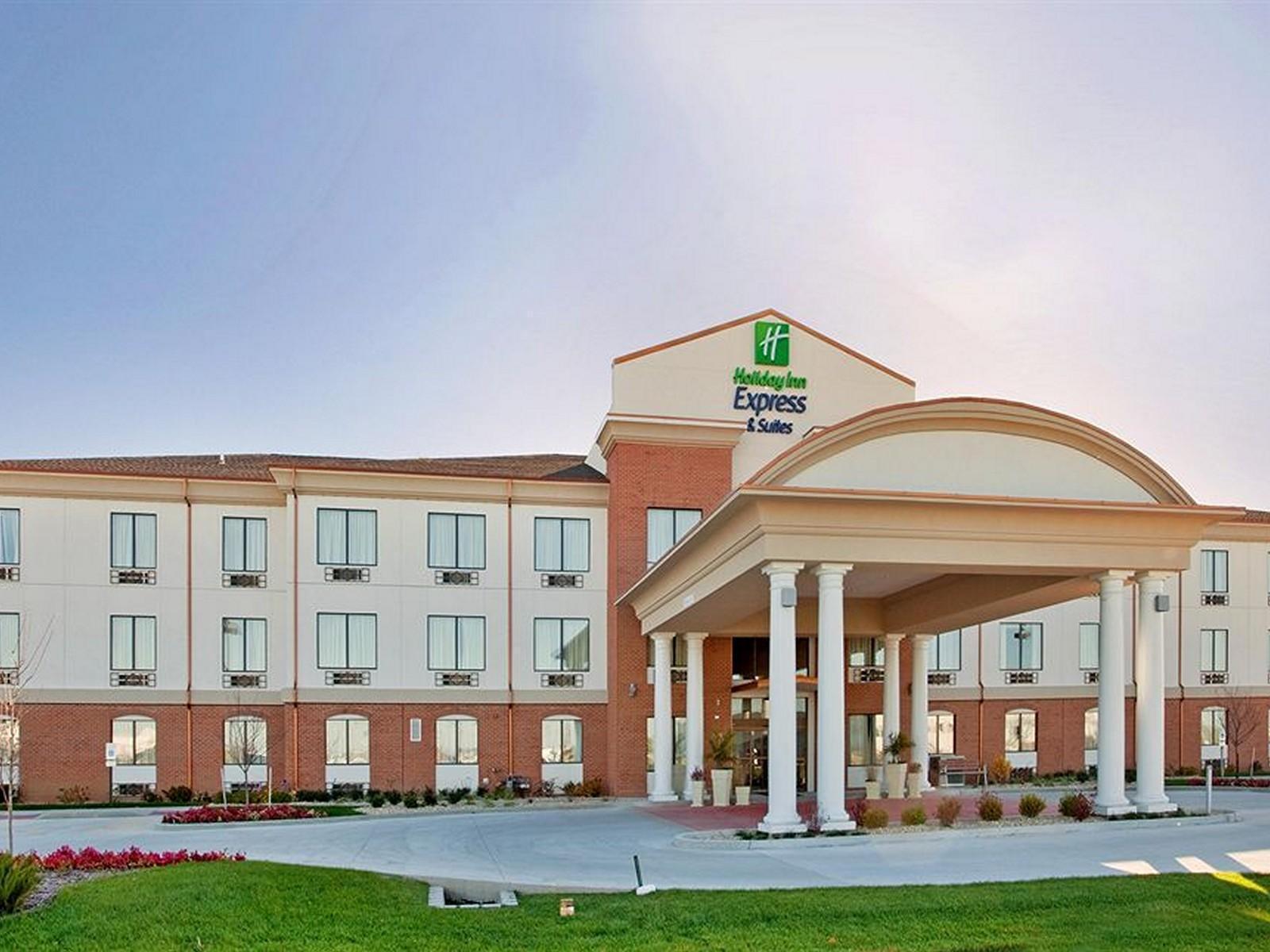 Saint Charles Holiday Inn Express Hotel & Suites St. Charles By Ihg מראה חיצוני תמונה