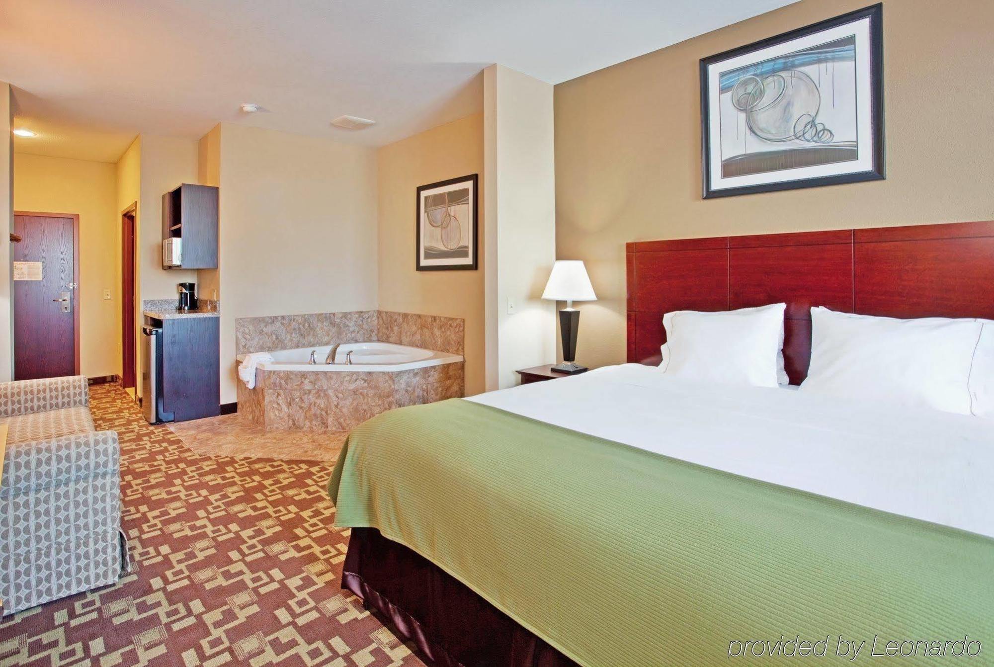 Saint Charles Holiday Inn Express Hotel & Suites St. Charles By Ihg חדר תמונה